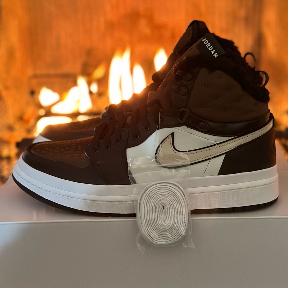 Nike Air Jordan 1 Acclimate Brown Basalt Oatmeal NWT